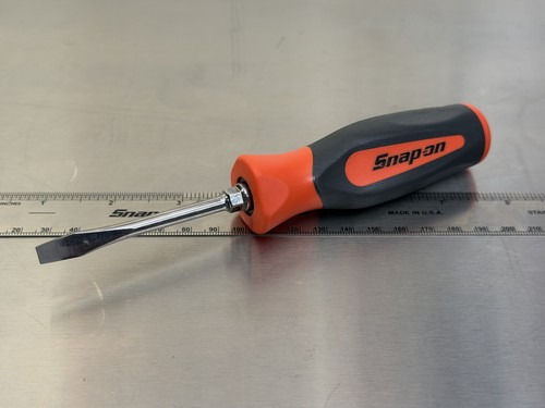 New snap flat slotted - 7/32", flat/slotted