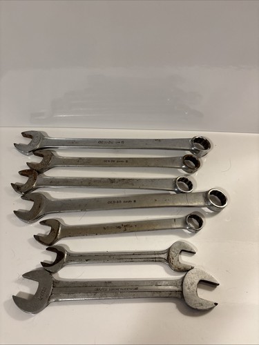 Snap piece wrench - piece,